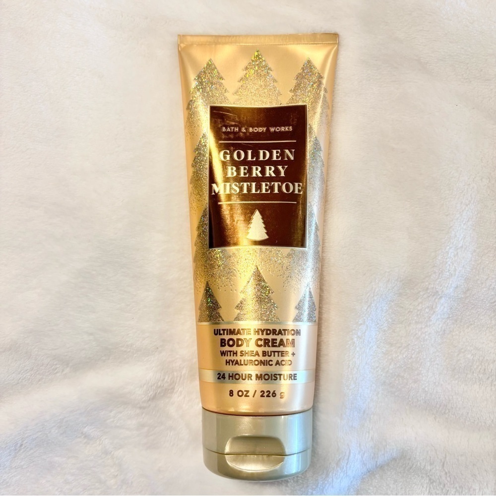 New Bath & Body Works Golden Berry Mistletoe body set - Picture 4 of 6